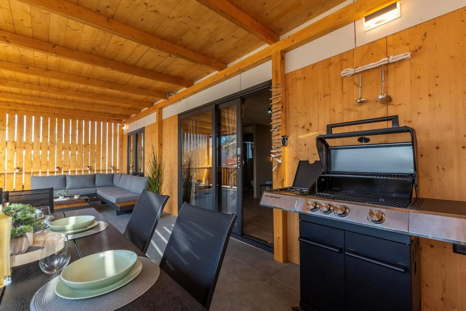 Guest house Mobile House Mlinar Hotel Pakostane Croatia